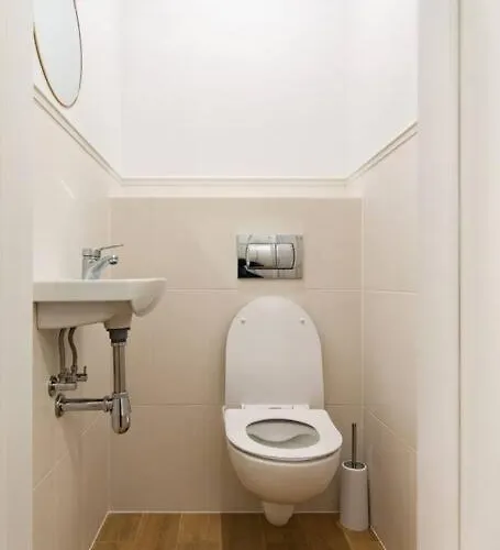 Aon Fahrenheita Dla 6 Osob Апартаменты *